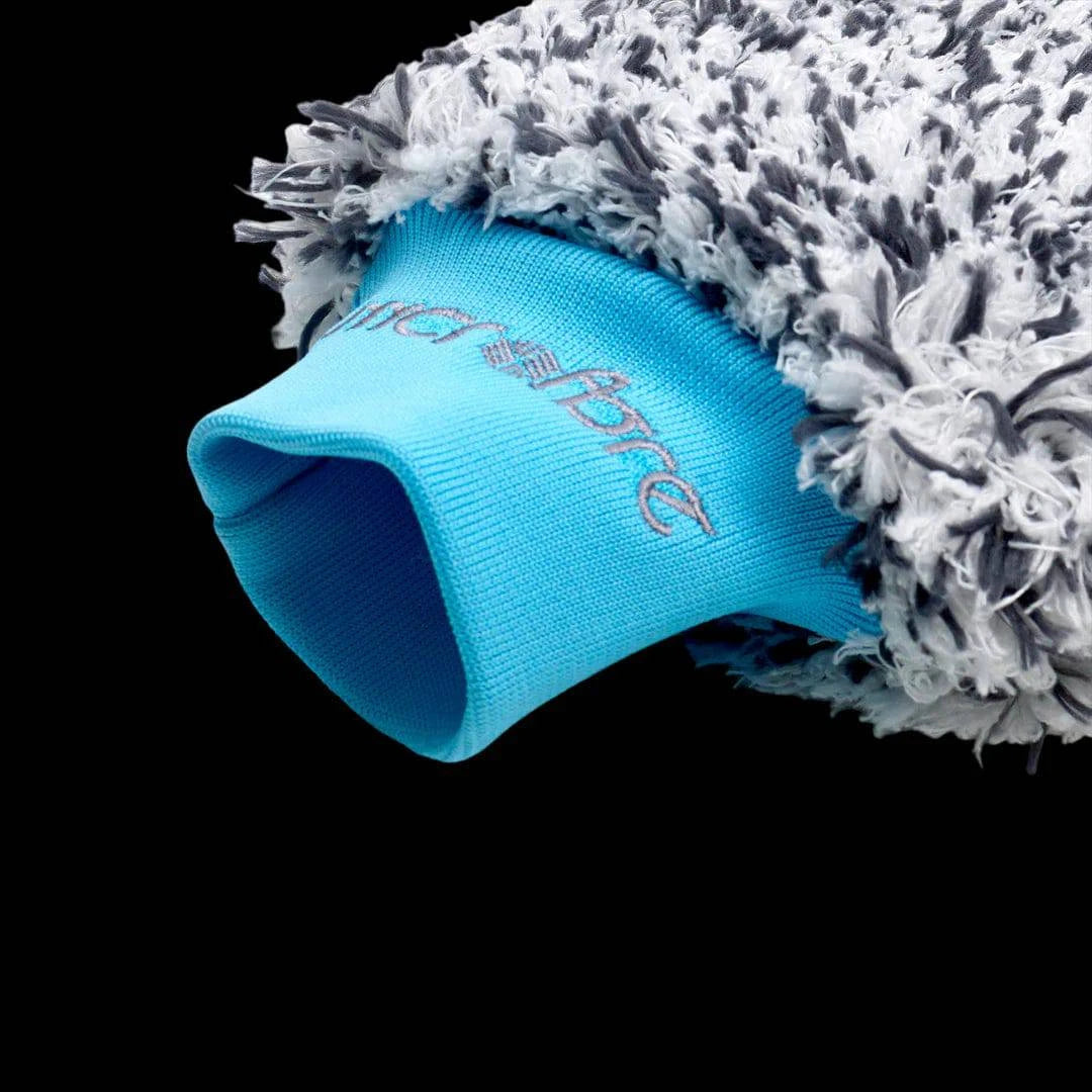 mcrofibre wash mitt for car cleaning